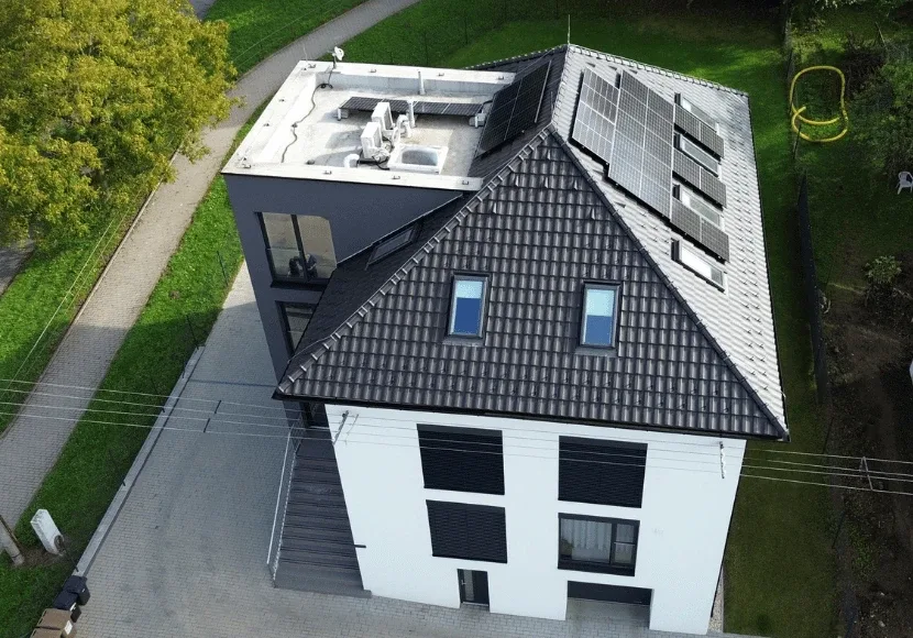 Realizace fotovoltaiky – Bytový dům Zlín